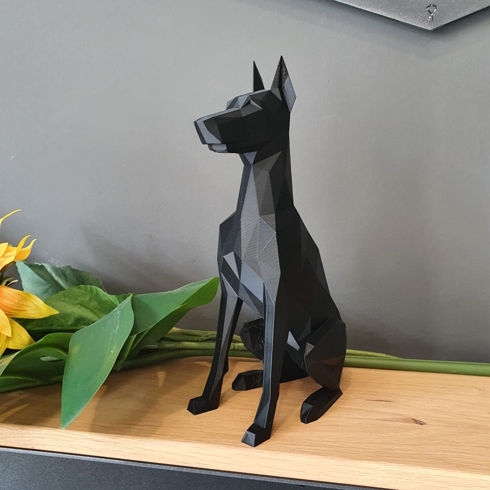 Cane da Guardia Dobermann scultura low-poly in PLA