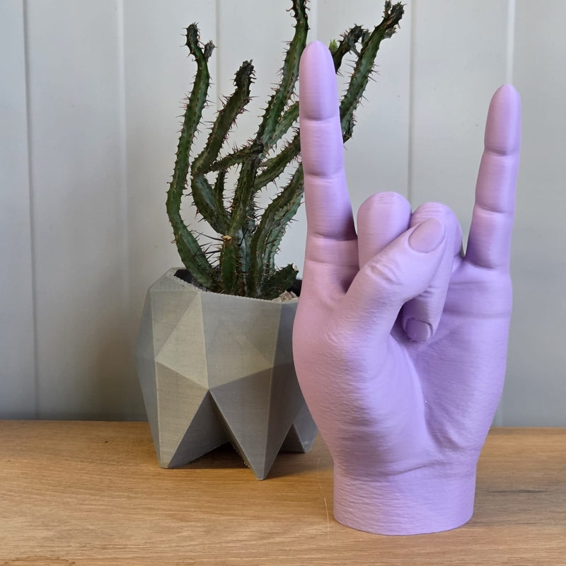 La Mano - 2