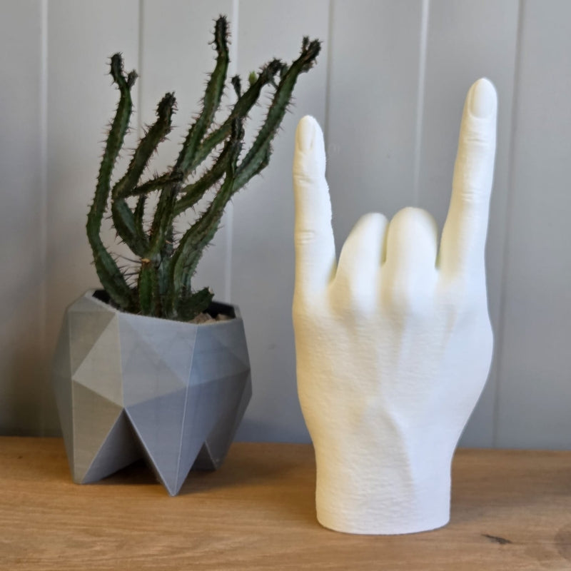 La Mano - 4